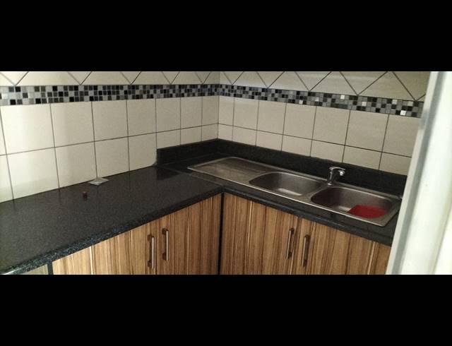 3 BEDROOM HOUSE TO LET IN WAVERLEY